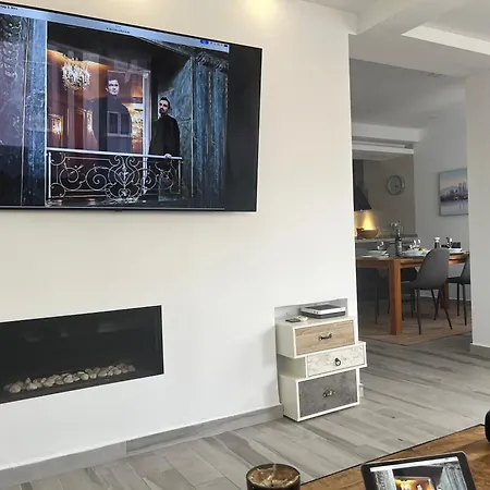 De Marquez , Exklusive Dachwohnung Im Zentrum Mit Und Bergblick Апартаменты *